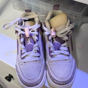 Jordan Kids Sneakers in Purple and White
